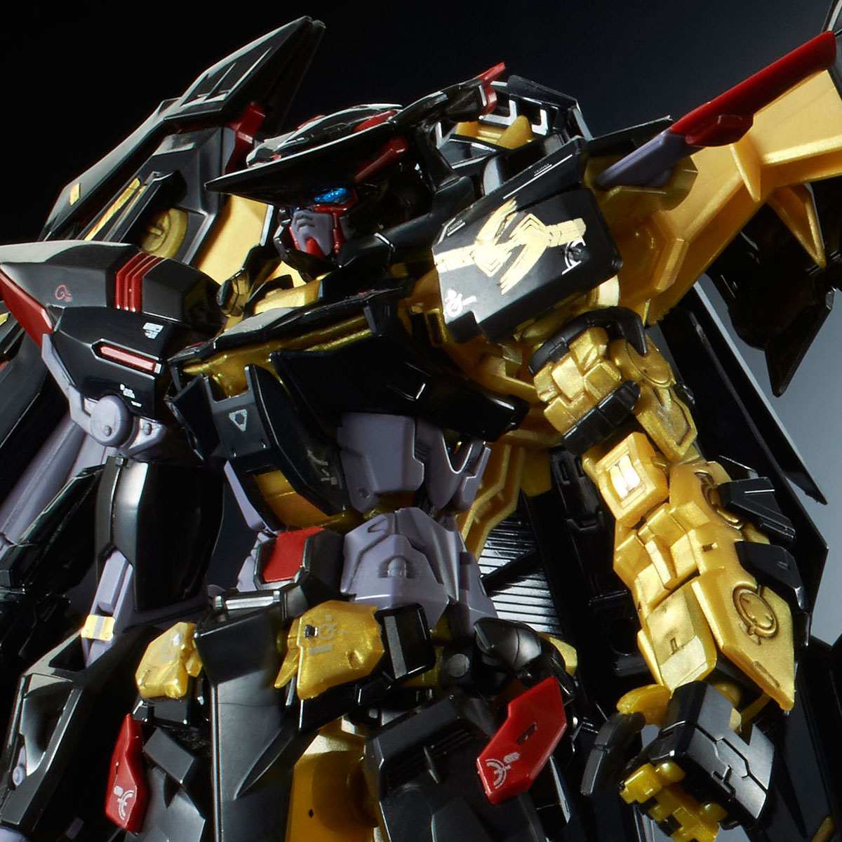 RG 1/144 ガンダムアストレイ ゴールドフレーム天（アマツ）【再販