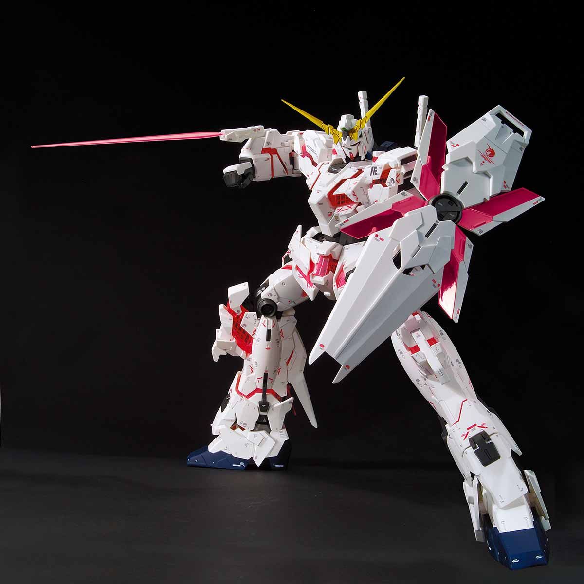 メガサイズモデル 1/48 【ガンダムベース限定】RX-0 ユニコーン