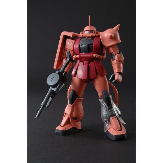 MG 1/100 MS-06S シャア専用ザク Ver.2.0(プラスクリア外装) | GUNDAM
