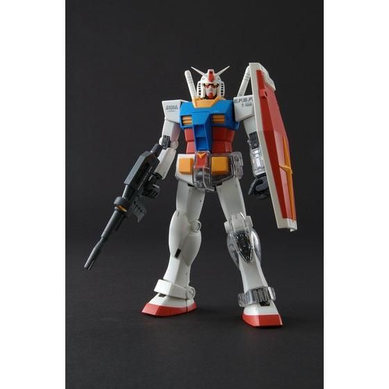 MG 1/100 RX-78-2 ガンダム Ver.2.0(プラスクリア外装) | GUNDAM