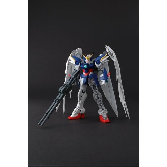 MG 1/100 ウイングガンダムゼロ(EW版)(プラスクリア外装) | GUNDAM