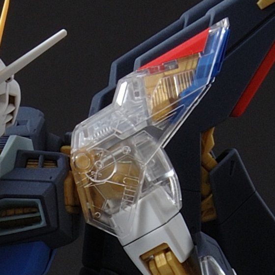 MG 1/100 ストライクフリーダムガンダム(プラスクリア外装) | GUNDAM