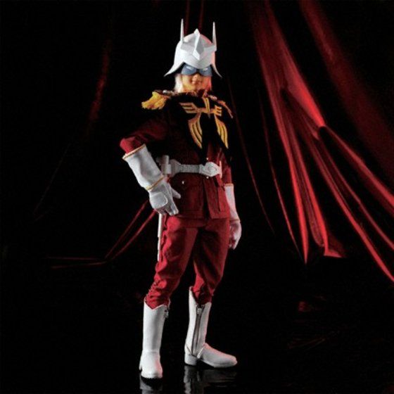FIGURE BOX CHAR AZNABLE（軍服バージョン） | GUNDAM Official Website