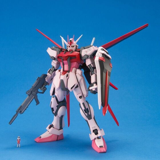 MGストライクルージュとHG デスティニーガンダム MG ストライクルージュ | GUNDAM Official Website