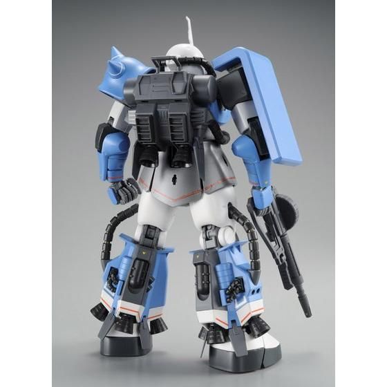 MG 1/100 MS-06R-1A ユーマ・ライトニング専用ザクII | GUNDAM