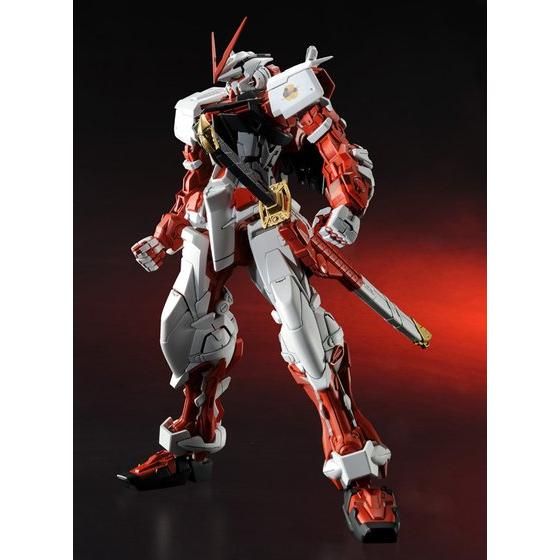 MG 1/100 ガンダムアストレイ レッドフレーム | GUNDAM Official Website