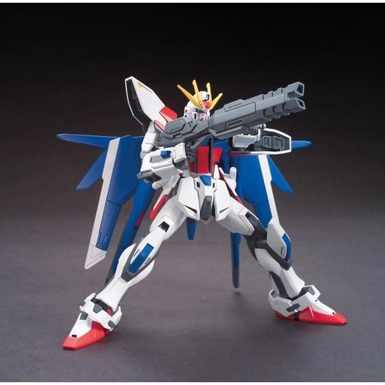HG 1/144 ビルドストライクガンダム フルパッケージ (ガンダムビルドファイターズ)［ガンプラ］ HG 1/144 ビルドストライクガンダム フルパッケージ | GUNDAM