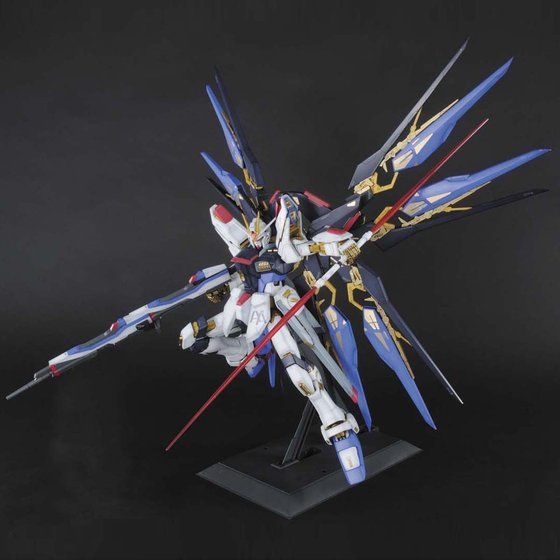 PG ストライクフリーダムガンダム 完成品 PG 1/60 ストライクフリーダムガンダム | GUNDAM Official Website