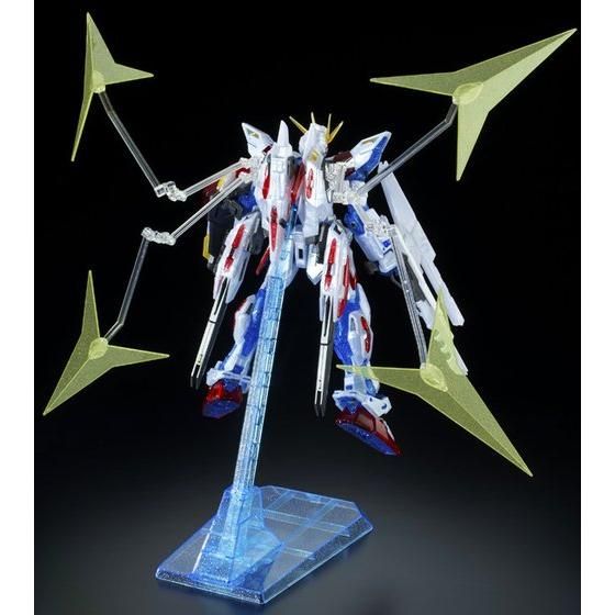 MG 1/100 スタービルドストライクガンダム（RGシステムVer