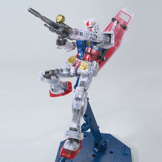 MG 1/100 ガンダムベース限定 RX-78-2 ガンダム Ver.3.0 [クリアカラー