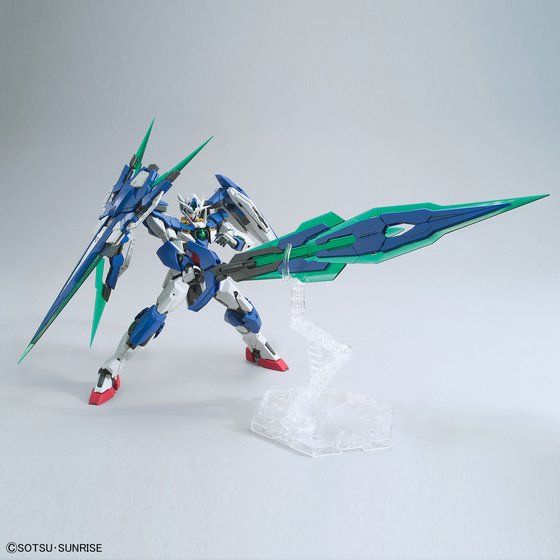 MG 1/100 ダブルオークアンタフルセイバー | GUNDAM Official Website