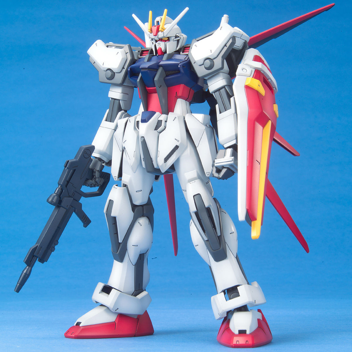 1/100 エールストライクガンダム | GUNDAM Official Website