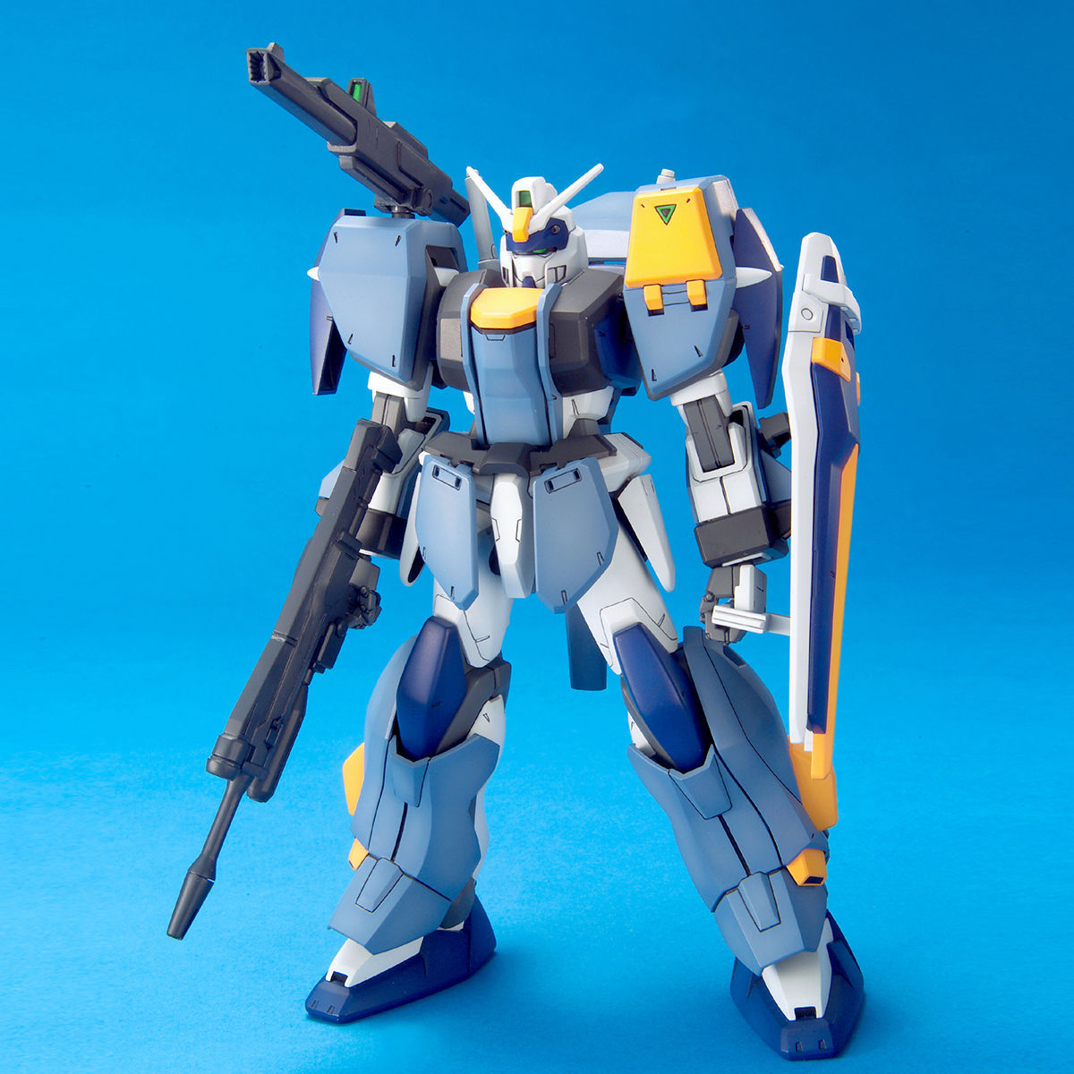 1/100 デュエルガンダムアサルトシュラウド | GUNDAM Official Website