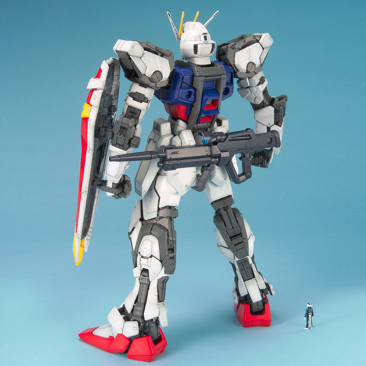 PG 1/60 ストライクガンダム | GUNDAM Official Website
