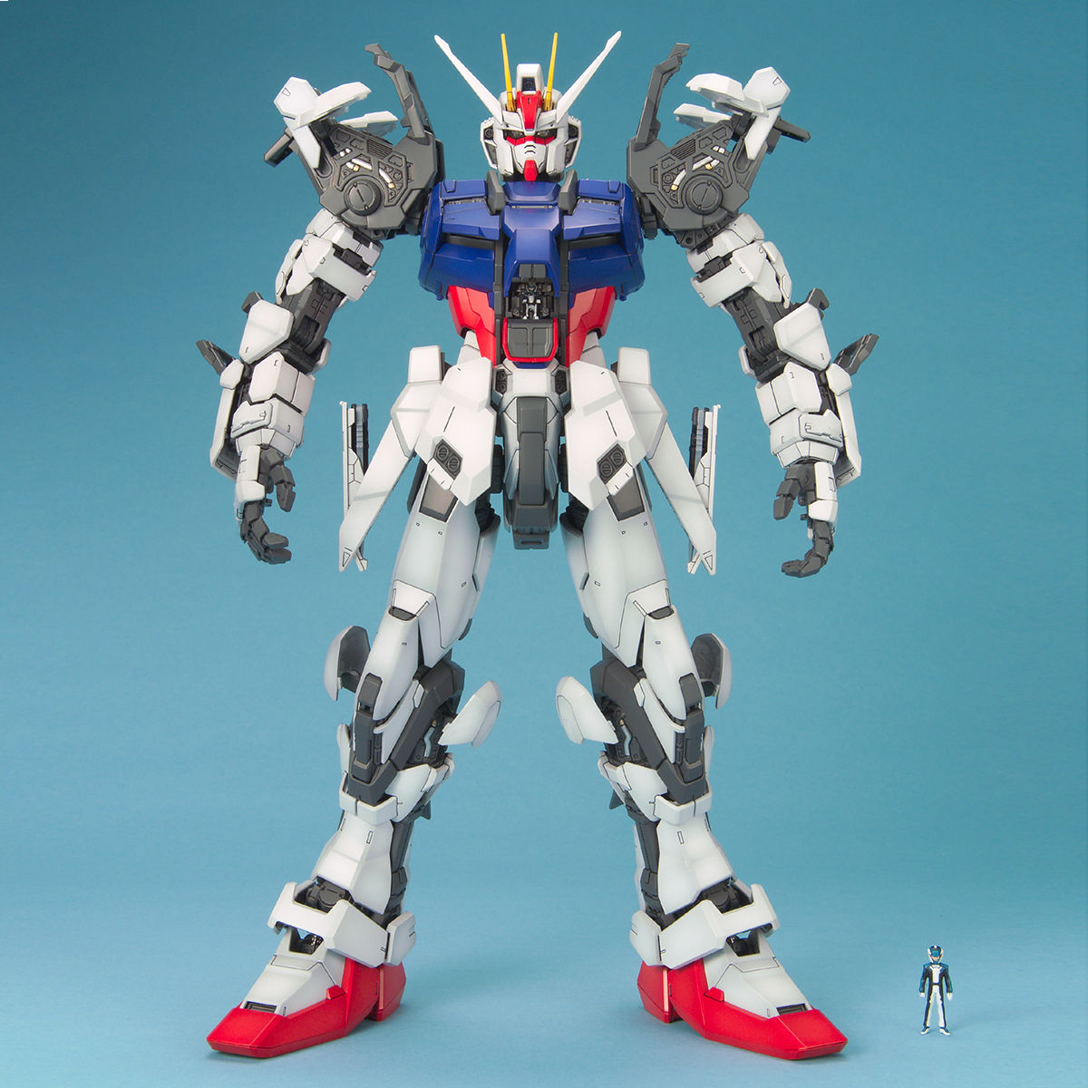 PG 1/60 ストライクガンダム | GUNDAM Official Website