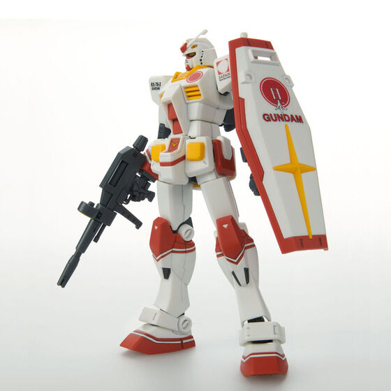 ガンプラ~RX-78-2ガンダム2020年ドバイ国際博覧会日本館PRアンバサダー HG 1/144 RX-78-2 ガンダム［2020年ドバイ国際博覧会 日本館PR