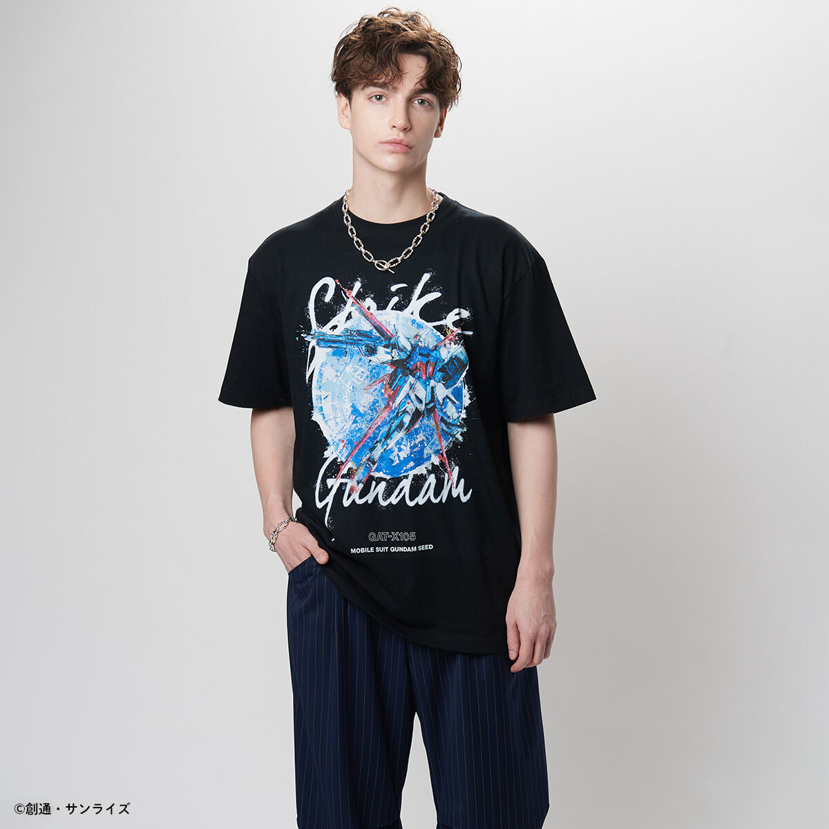 STRICT-G glamb『機動戦士ガンダムSEED』Tシャツ ストライクガンダム
