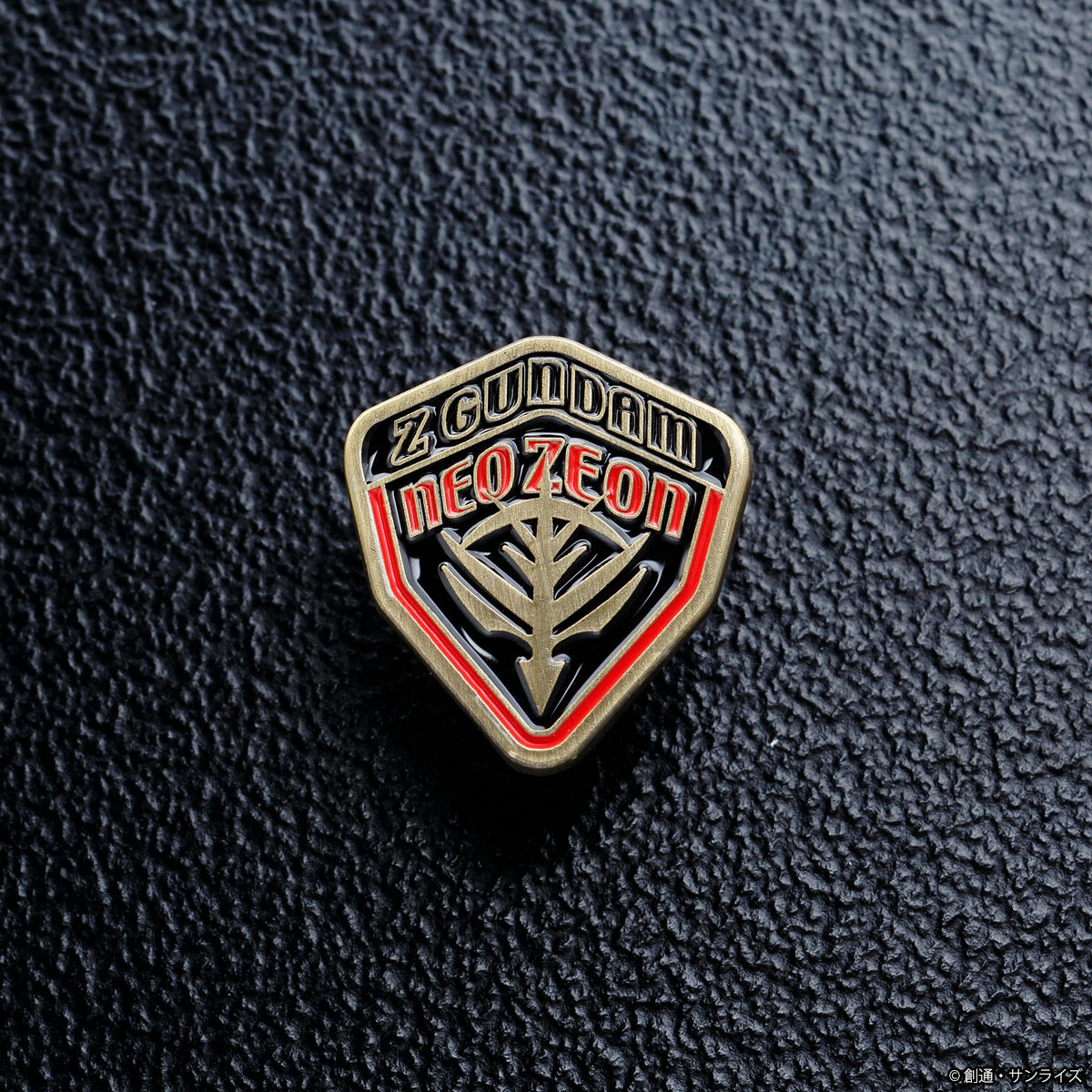 STRICT-G『機動戦士Zガンダム』ピンズセット | GUNDAM Official Website