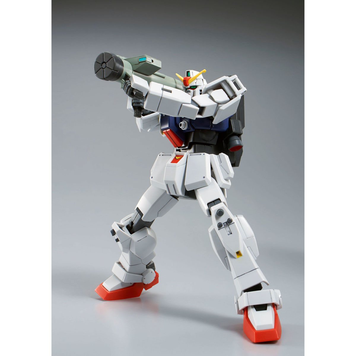 HG 1/144 陸戦型ガンダム(パラシュート・パック仕様)【再販 HG 1/144 陸戦型ガンダム(パラシュート・パック仕様)【再販