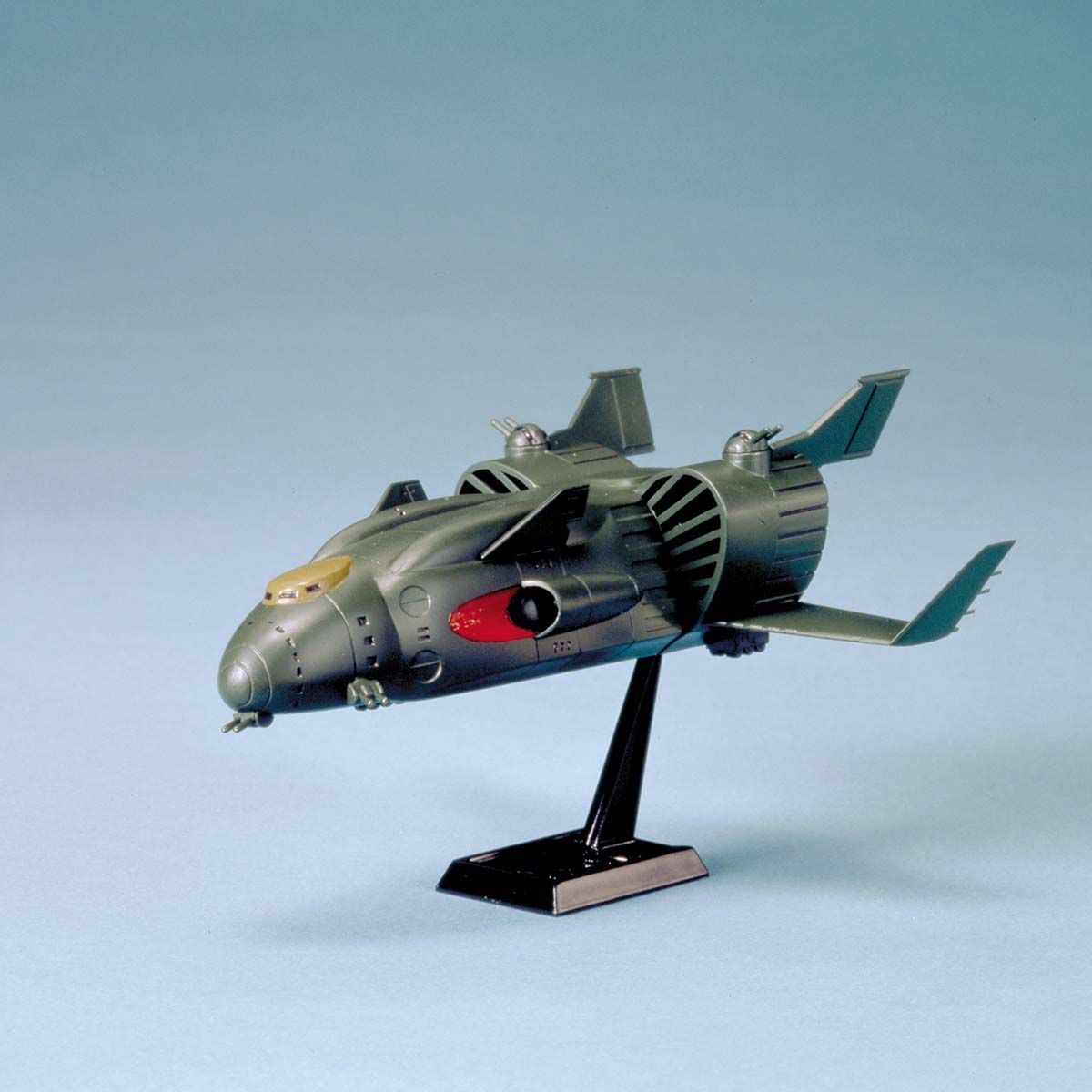 1/2400 ジオン軍機動巡洋艦ザンジバル | GUNDAM Official Website