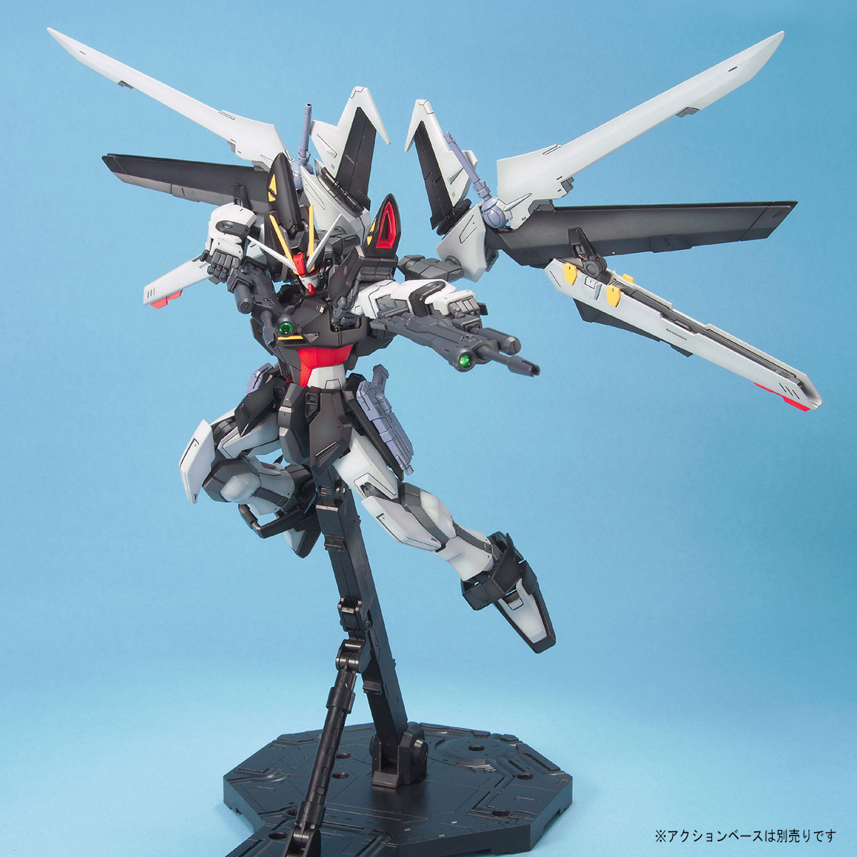 MG 1/100 ストライクノワールガンダム | GUNDAM Official Website