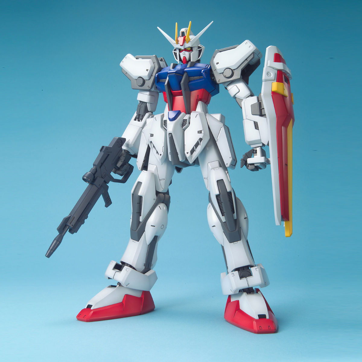 1/60 ストライクガンダム | GUNDAM Official Website