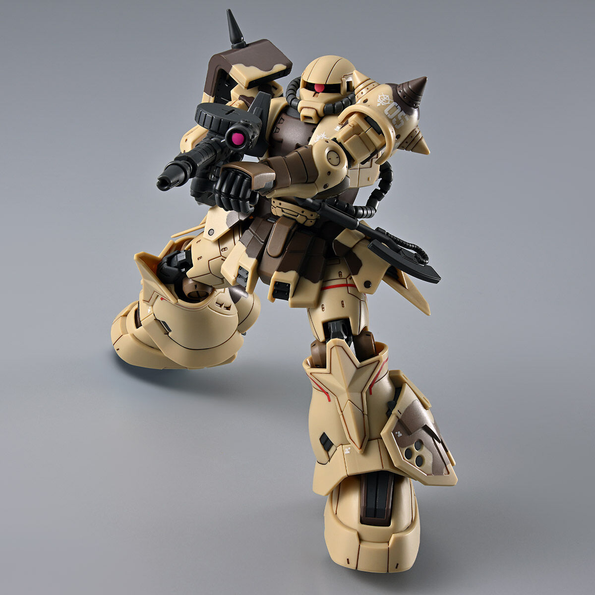HG 1/144 高機動型ザク 地上用 (ダナン機)【2025年12月発送