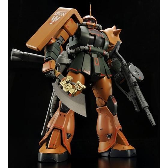 MG 1/100 MS-06FS ガルマ・ザビ専用ザクII MG 1/100 MS-06FS ガルマ・ザビ専用 ザクII 【再販】 | GUNDAM