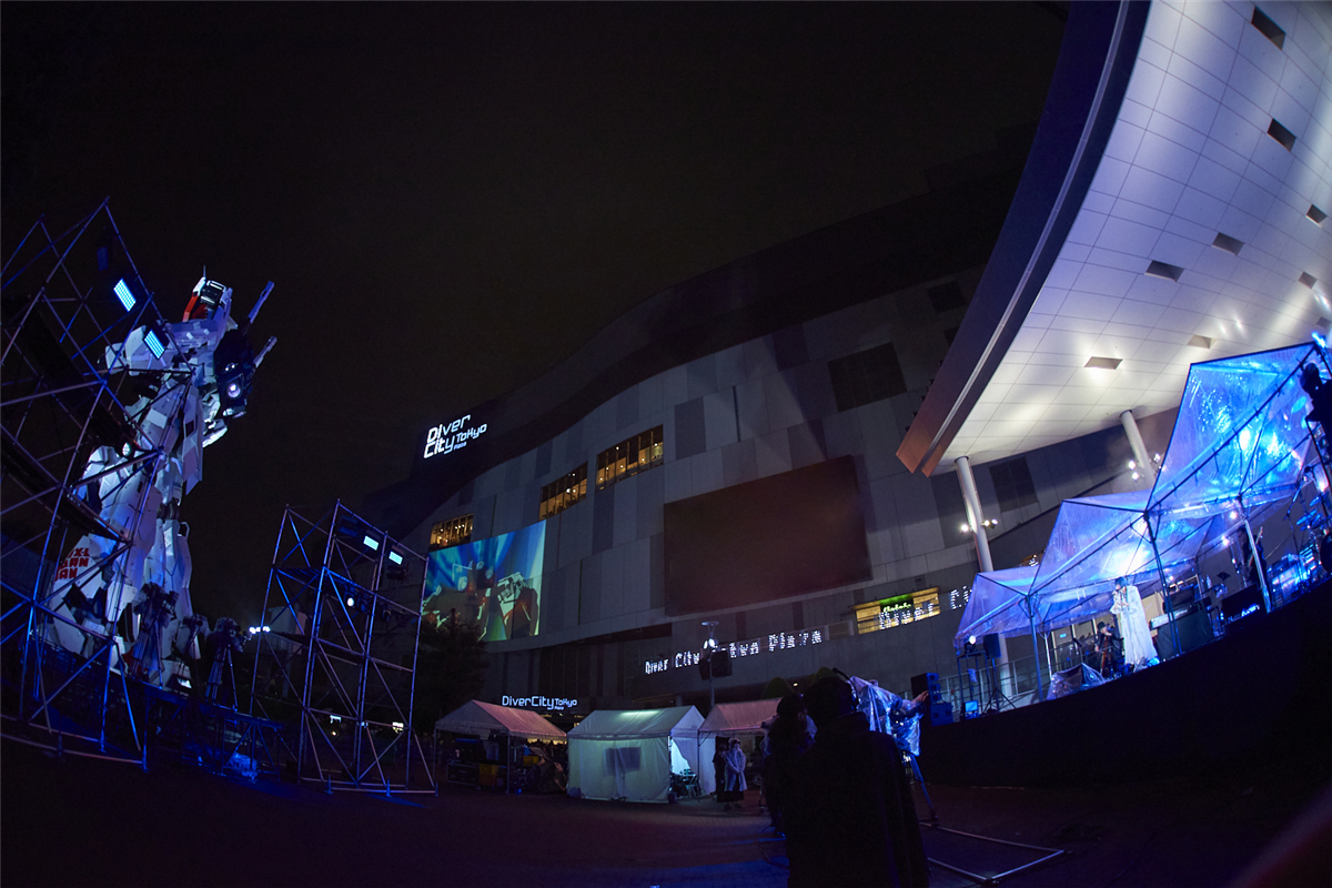 玉置成実がガンダムソングもパフォーマンス！「Nami Tamaki LIVE 2025