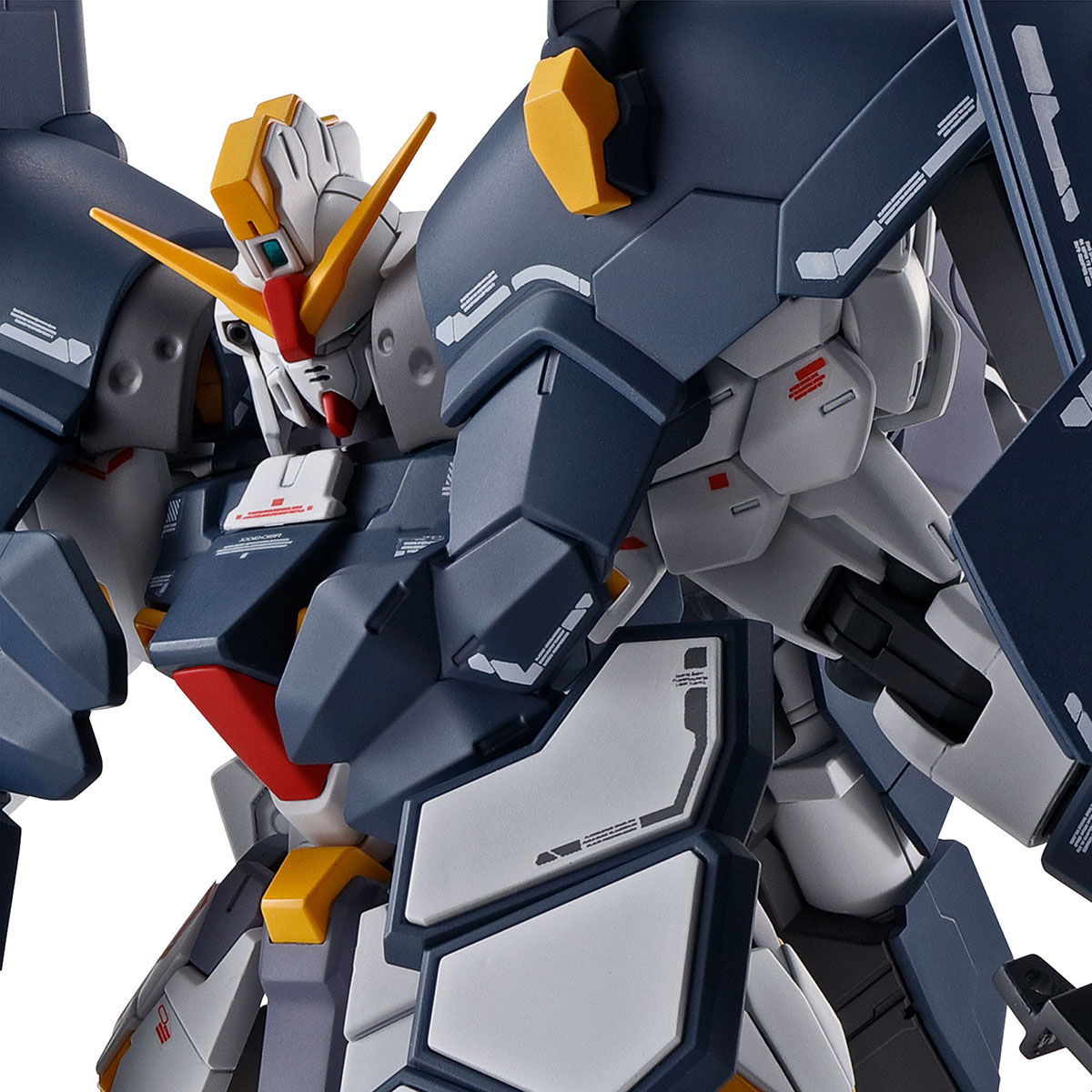 MG 1/100 ガンダムサンドロックEW（アーマディロ装備）【再販