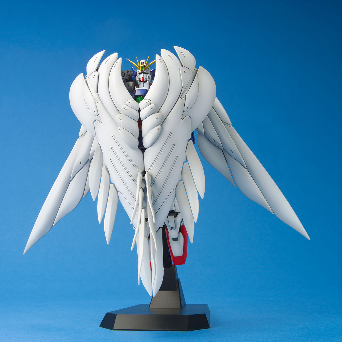 MG 1/100 ウイングガンダムゼロ（エンドレスワルツ版） | GUNDAM