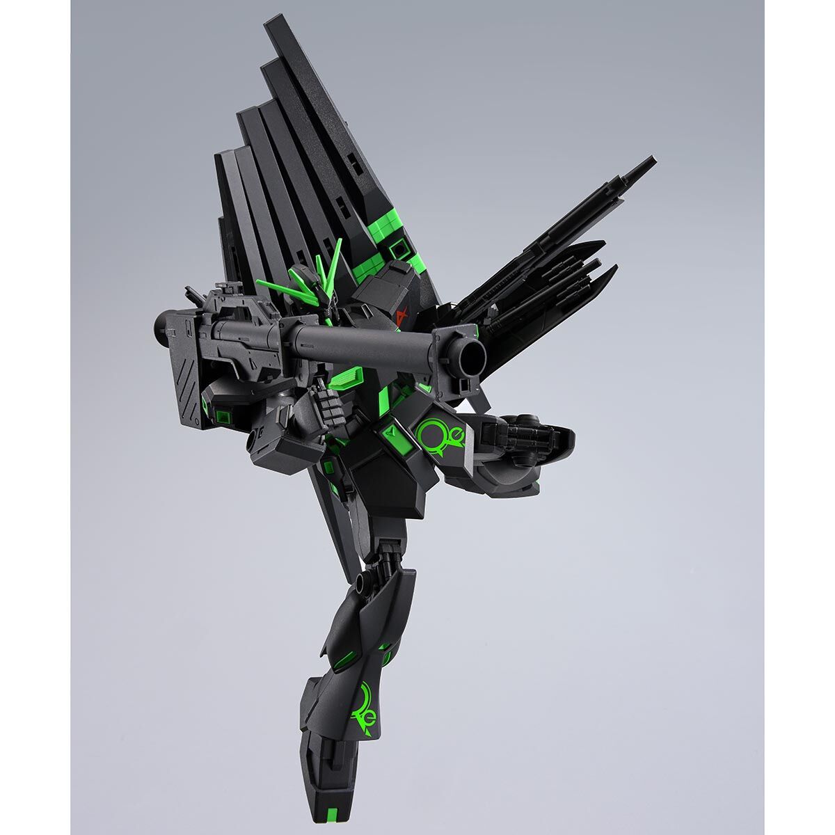 ENTRY GRADE 1/144 νガンダム &フィン・ファンネル[リサーキュ