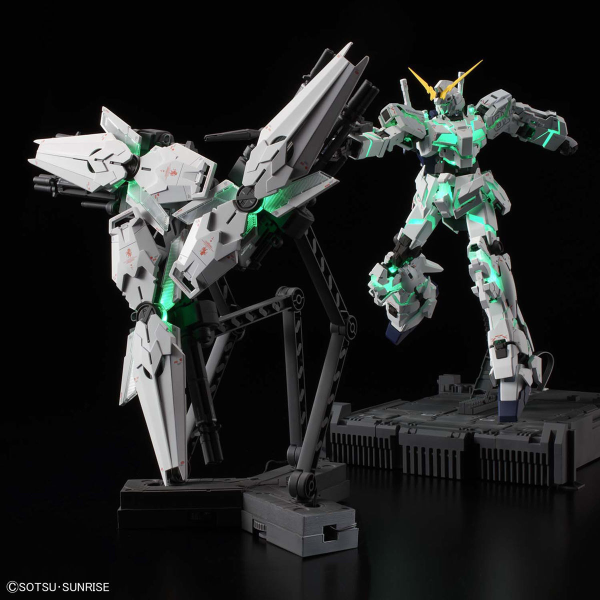 MGEX 1/100ユニコーンガンダムVer.Ka 発光 MGEX 1/100 ユニコーンガンダム Ver．Ka | GUNDAM Official Website