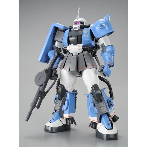 MG 1/100 MS-06R-1A ユーマ・ライトニング専用ザクII | GUNDAM