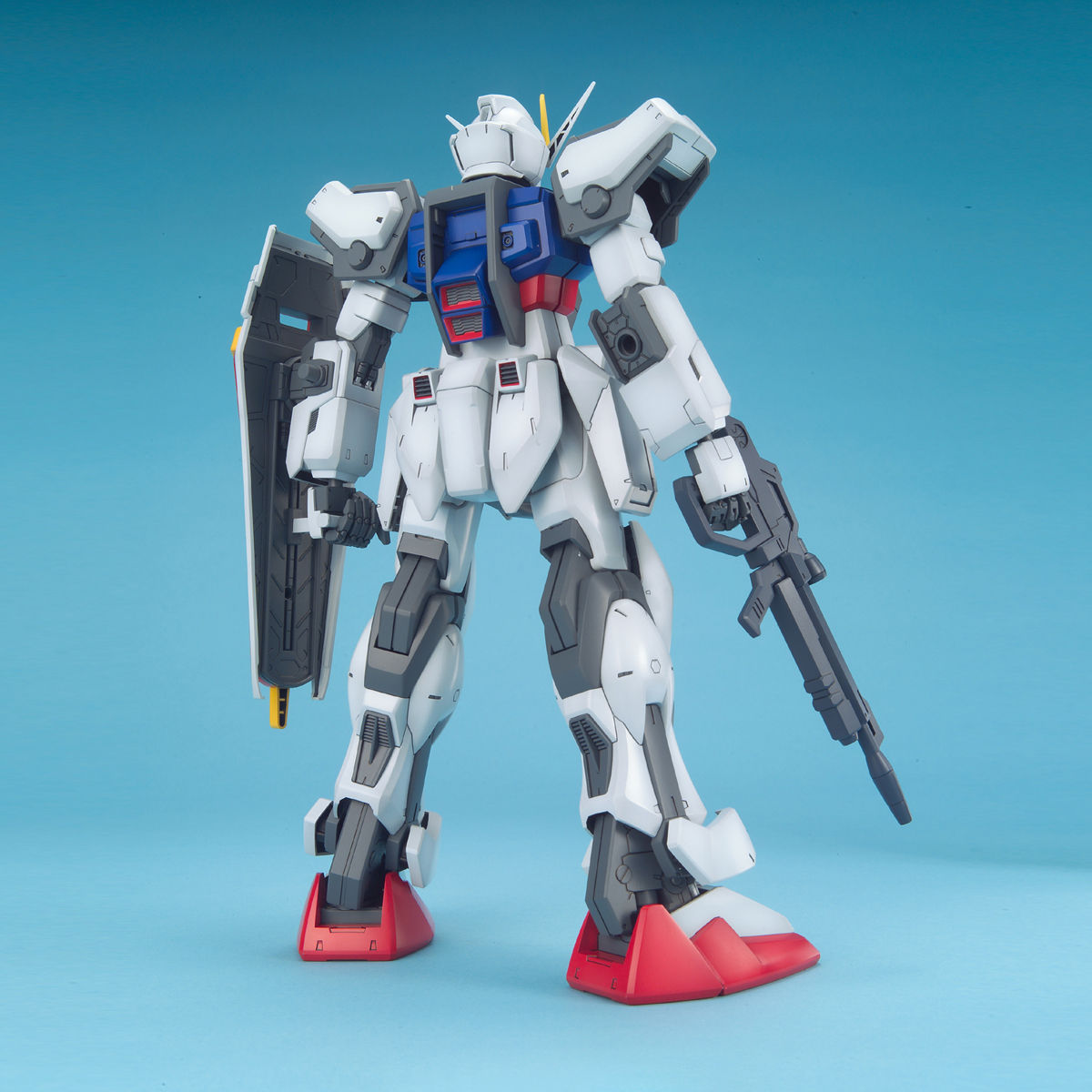 1/60 ストライクガンダム | GUNDAM Official Website