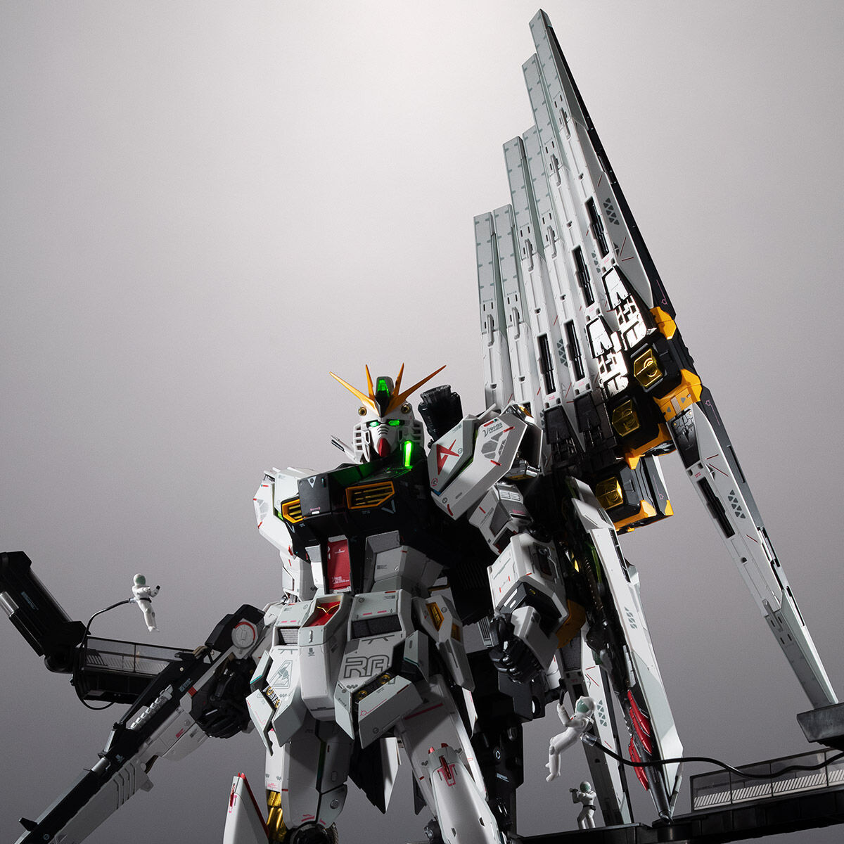 PRODUCTS | GUNDAM Official Website
