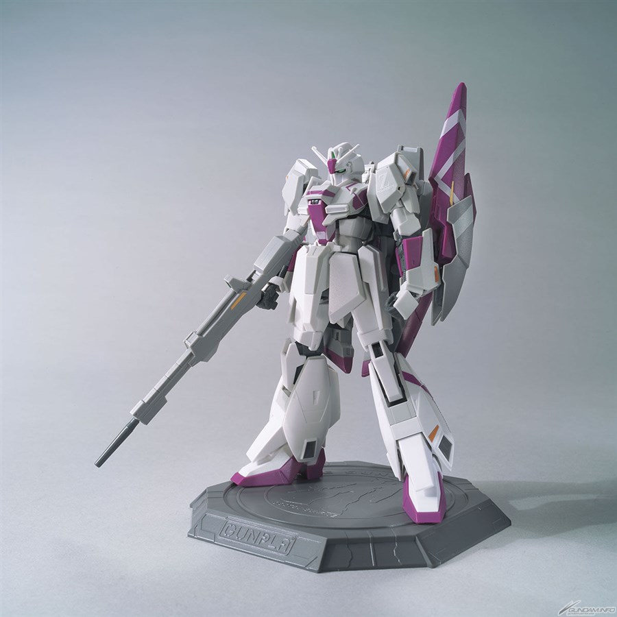 HG ゼータガンダム3号機 初期検証型」＆「RG ダブルオークアンタ フル
