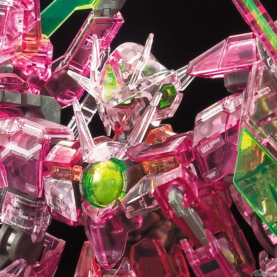 HG ゼータガンダム3号機 初期検証型」＆「RG ダブルオークアンタ フル