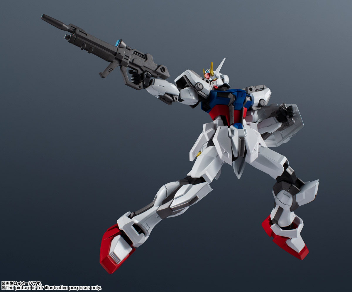 GUNDAM UNIVERSE」ストライクガンダム、ガンダムEz8、ウイングガンダム