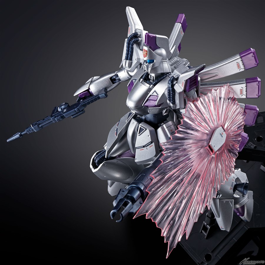 MG ガンダムF91 Ver.2.0［チタニウムフィニッシュ］」＆「RE/100