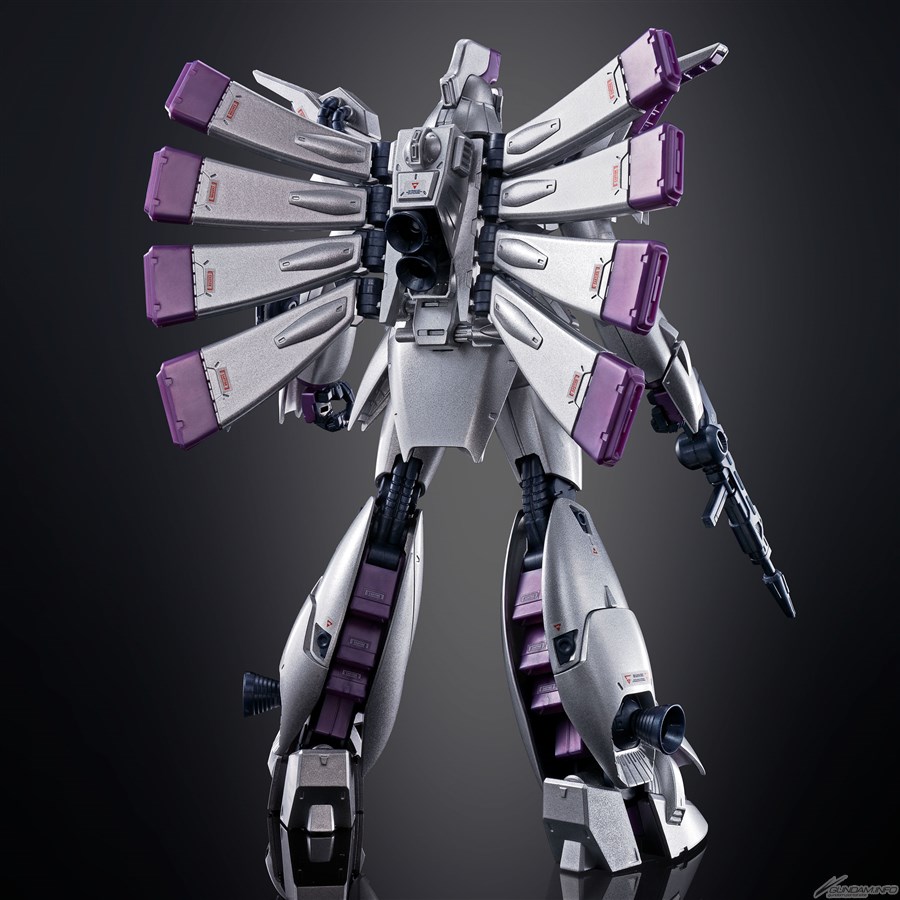 MG ガンダムF91 Ver.2.0［チタニウムフィニッシュ］」＆「RE/100