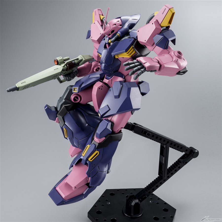 HG「メッサーF02型」＆「メッサーF02型（指揮官機）」本日12時