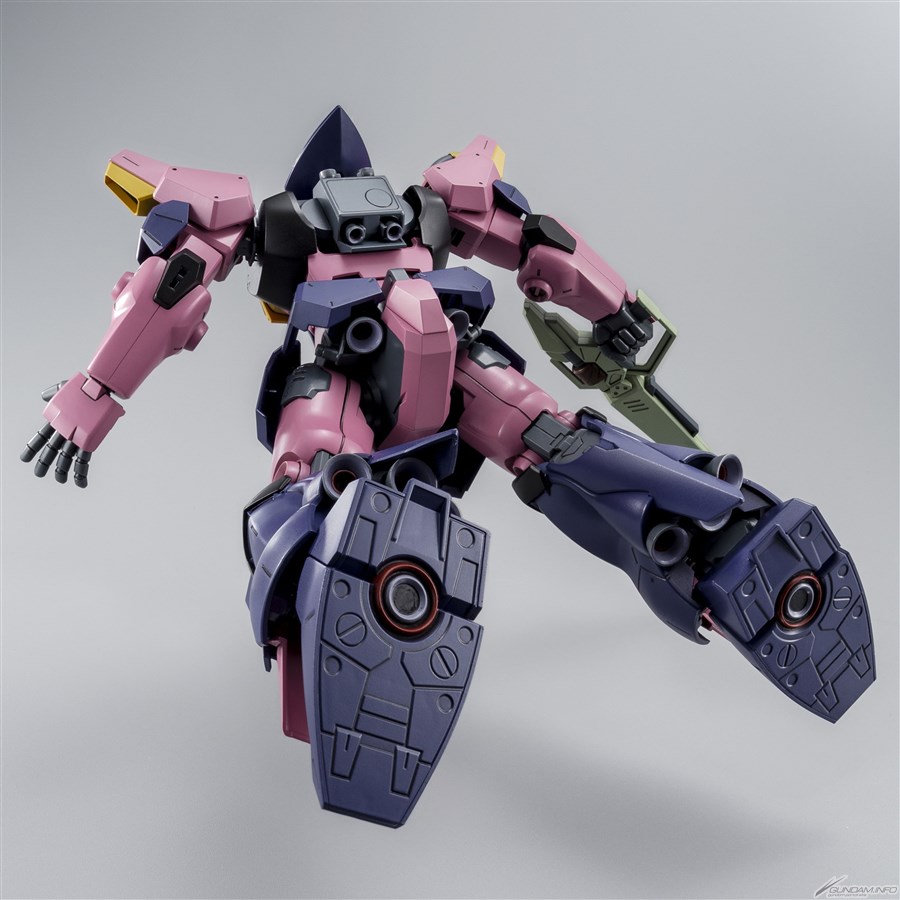 HG「メッサーF02型」&「メッサーF02型(指揮官機)」本日12時 HG「メッサーF02型」&「メッサーF02型(指揮官機)」本日12時