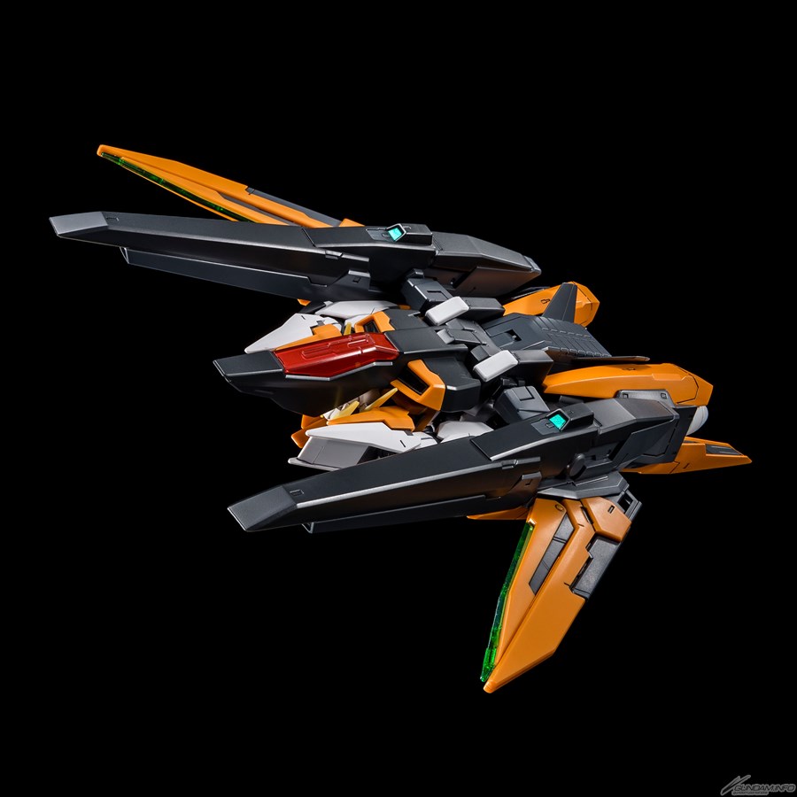 HG「ガンダムサバーニャ」＆「ガンダムハルート」最終決戦仕様、本日13