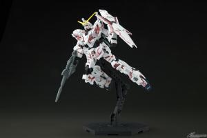 HG「ユニコーンガンダム」＆「バンシィ」（デストロイモード）Ver.NIKE