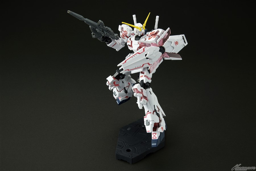HG「ユニコーンガンダム」＆「バンシィ」（デストロイモード）Ver.NIKE