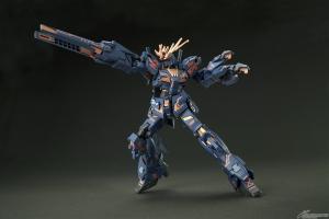 HG「ユニコーンガンダム」＆「バンシィ」（デストロイモード）Ver.NIKE