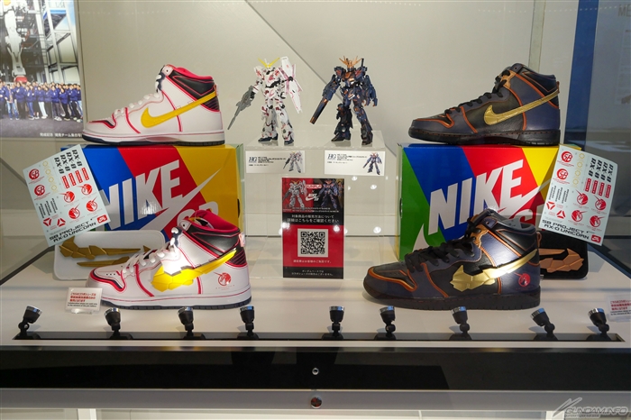NIKE SB「ユニコーンガンダム」＆「バンシィ」ダンク ハイ登場