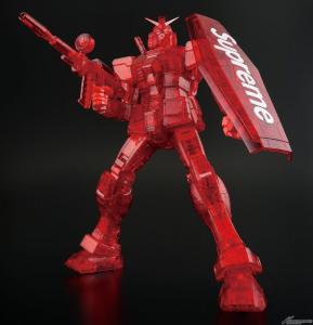Supreme ガンダム コラボ sup_gundam_01.jpg.thumb.300.