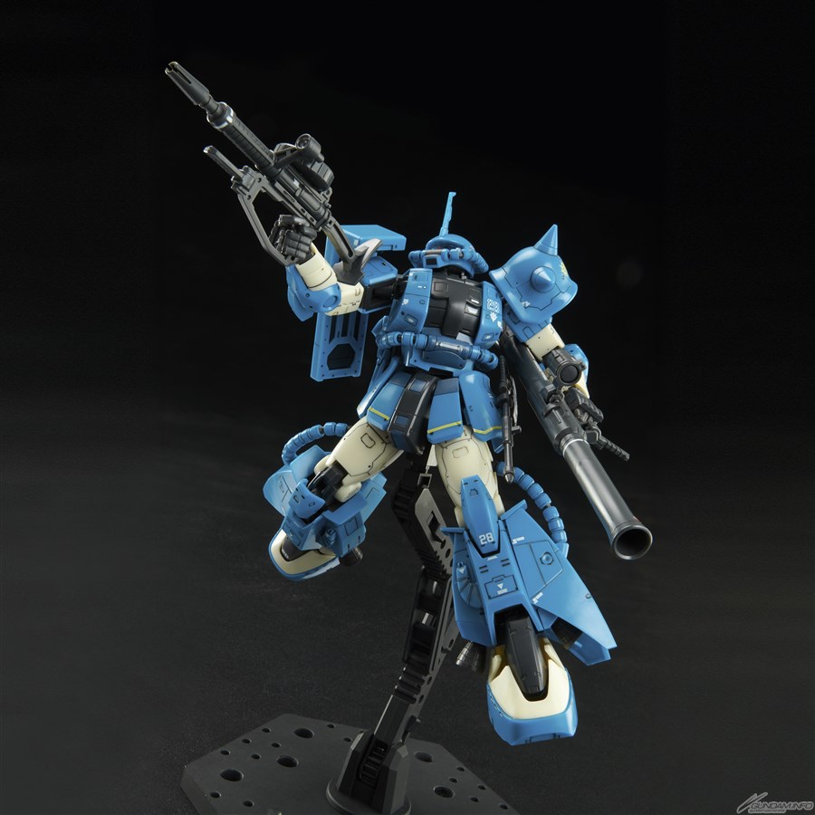 RG ロバート・ギリアム専用ザクII」本日12時より予約開始！ | GUNDAM